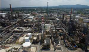 KT – Kinetics Technology (MAIRE) costruirà un impianto per la produzione di idrogeno da gas metano nella raffineria ENI di Livorno