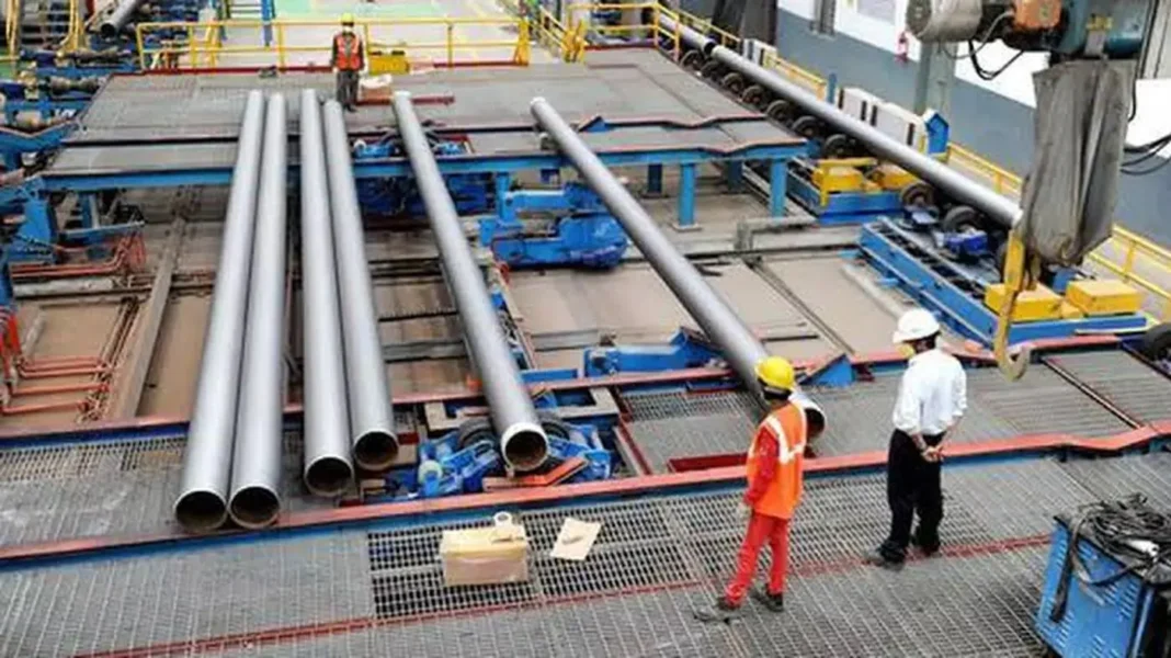 Jindal SAW Ltd, azienda indiana attiva nella produzione di tubi saldati ad arco sommerso (SAW) di grande diametro in tutto il mondo, ha ottenuto da RINA la certificazione hydrogen ready per i propri prodotti, in seguito ad alcuni test in laboratorio svolti dall’ente italiano.